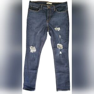 EUC Levi's 311 Shaping Skinny Jeans